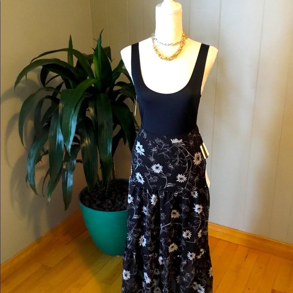 Peasant style skirt lined to knees sheer b…